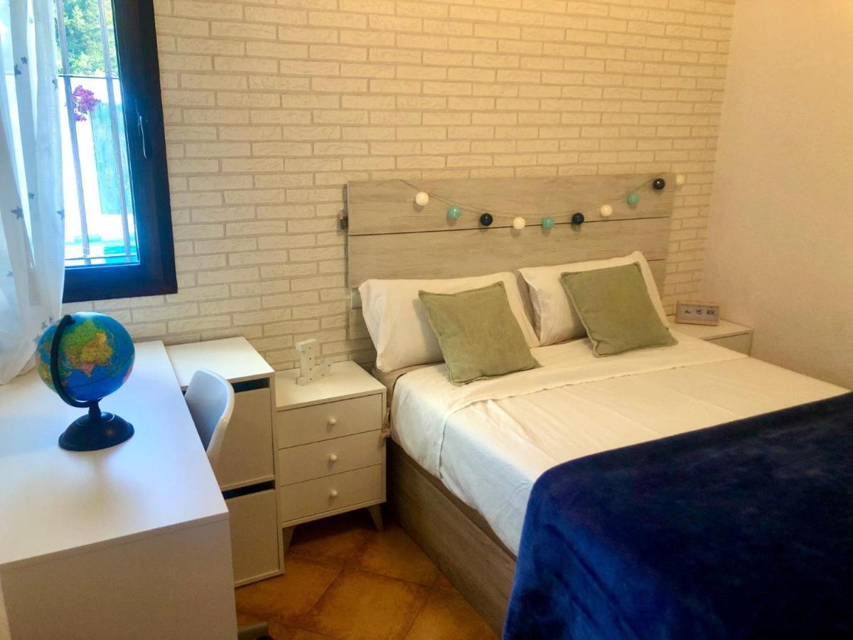 Gatu Premium Villa Lurberri Piscina Privada, 4 Dormitorios, 2 Banos, Parking , Jardines, " Preferente Mayores De 25 Anos Y Familias " In Y Barbacoa Chiclana de la Frontera Extérieur photo